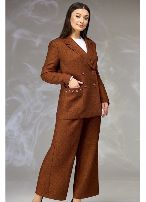 Брючный костюм Angelina & Сompany 625 коричневый